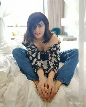 Adah Sharma OnlyFans Leaked Free Thumbnail Picture - #fcbc7Sm0s3