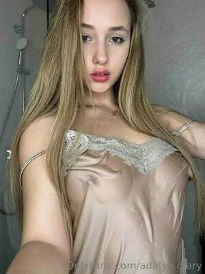Adalyn OnlyFans Leaked Free Thumbnail Picture - #UrPnsommu4
