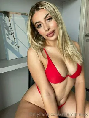 Adamialnixx OnlyFans Leaked Free Thumbnail Picture - #fFfxajlGln