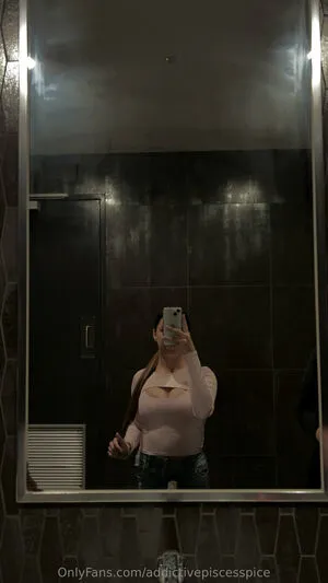 Addictivepiscesspice OnlyFans Leaked Free Thumbnail Picture - #gxpFzuKq4n