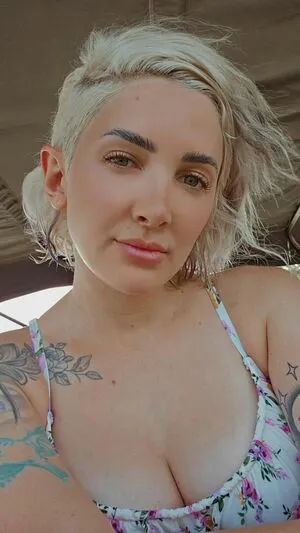 Addie Nicole Amick OnlyFans Leaked Free Thumbnail Picture - #X53nnGOHX8