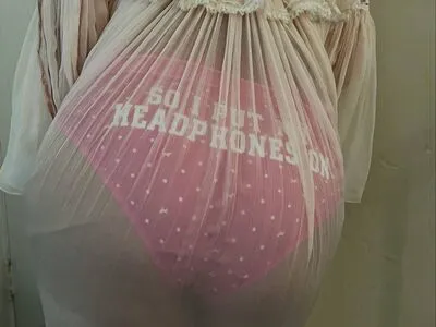 Addison Rae OnlyFans Leaked Free Thumbnail Picture - #W5Z4NVO2fU