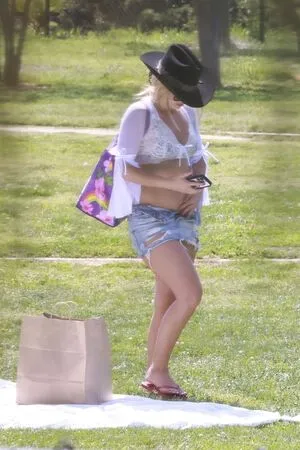 Addison Rae OnlyFans Leaked Free Thumbnail Picture - #t2hR3JG7a8