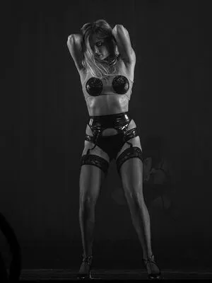 Addison Rae OnlyFans Leaked Free Thumbnail Picture - #1FU8JKYzCn