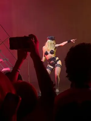 Addison Rae OnlyFans Leaked Free Thumbnail Picture - #4q9ZN3eFW3