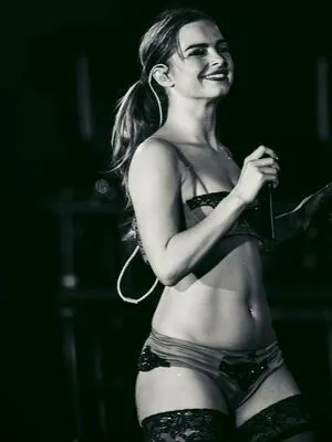 Addison Rae OnlyFans Leaked Free Thumbnail Picture - #4wFQqvVwSx