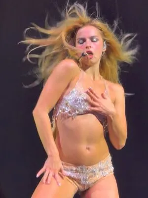 Addison Rae OnlyFans Leaked Free Thumbnail Picture - #7QhqNPh8qa