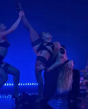 Addison Rae OnlyFans Leaked Free Thumbnail Picture - #7jwiLW359a