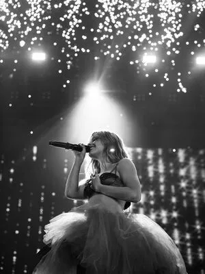 Addison Rae OnlyFans Leaked Free Thumbnail Picture - #97fe2pw3ly