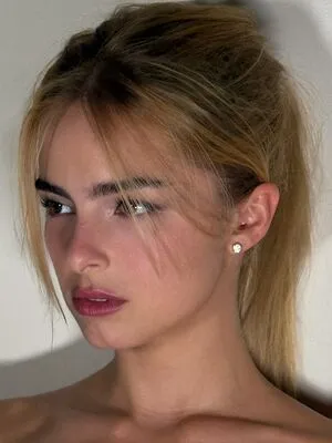 Addison Rae OnlyFans Leaked Free Thumbnail Picture - #AlmIrK8wOy