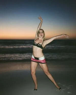 Addison Rae OnlyFans Leaked Free Thumbnail Picture - #BIcyVCuBnR