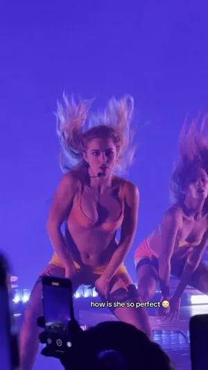 Addison Rae OnlyFans Leaked Free Thumbnail Picture - #DeTiN1N4QU