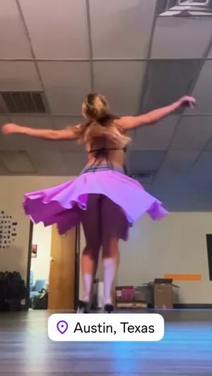 Addison Rae OnlyFans Leaked Free Thumbnail Picture - #EI8v9aAHwQ