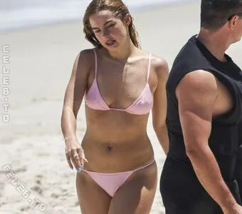 Addison Rae OnlyFans Leaked Free Thumbnail Picture - #GX71PGYxe1