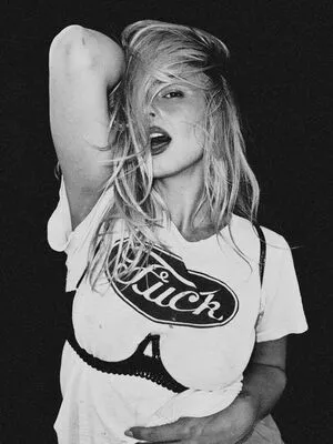 Addison Rae OnlyFans Leaked Free Thumbnail Picture - #IidOxyOny7