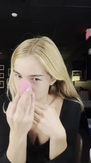 Addison Rae OnlyFans Leaked Free Thumbnail Picture - #NS0sHWxxI0