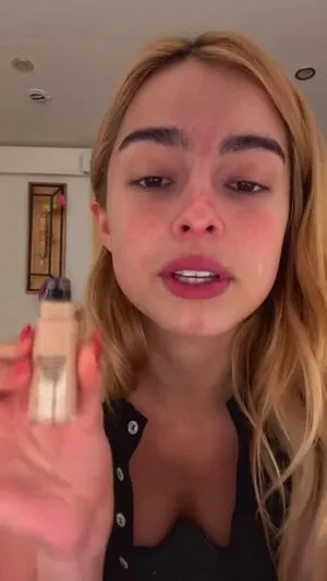 Addison Rae OnlyFans Leaked Free Thumbnail Picture - #NXQqZY9S4b