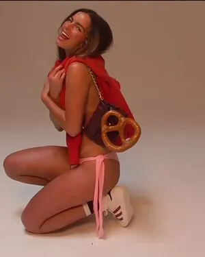 Addison Rae OnlyFans Leaked Free Thumbnail Picture - #PKu2t52K8p