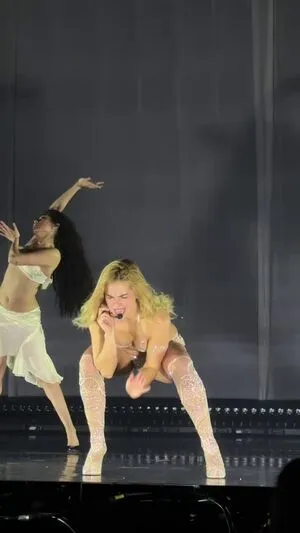 Addison Rae OnlyFans Leaked Free Thumbnail Picture - #Yb332NnBaG