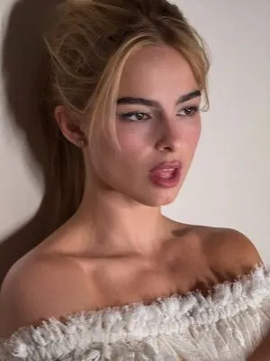 Addison Rae OnlyFans Leaked Free Thumbnail Picture - #aNPkpBassm