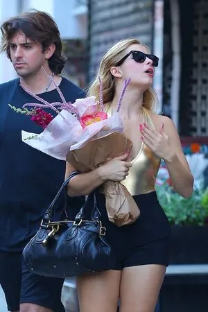 Addison Rae OnlyFans Leaked Free Thumbnail Picture - #bjjVILCkMK