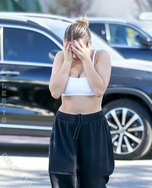 Addison Rae OnlyFans Leaked Free Thumbnail Picture - #cB3szXbjiA