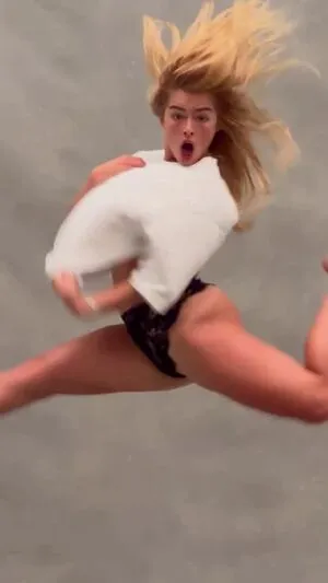 Addison Rae OnlyFans Leaked Free Thumbnail Picture - #iMGsyfMjCt