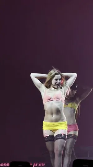 Addison Rae OnlyFans Leaked Free Thumbnail Picture - #m4dTVVMiuc