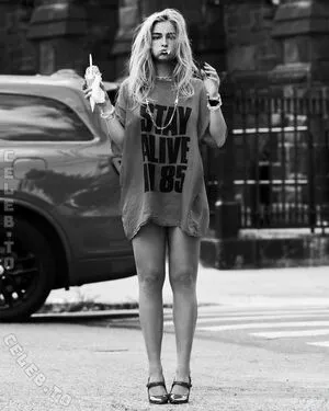 Addison Rae OnlyFans Leaked Free Thumbnail Picture - #nyWP8XYY2D