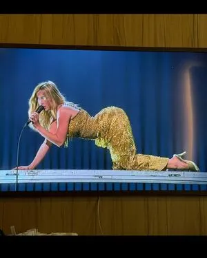 Addison Rae OnlyFans Leaked Free Thumbnail Picture - #q3KoBOU7oQ