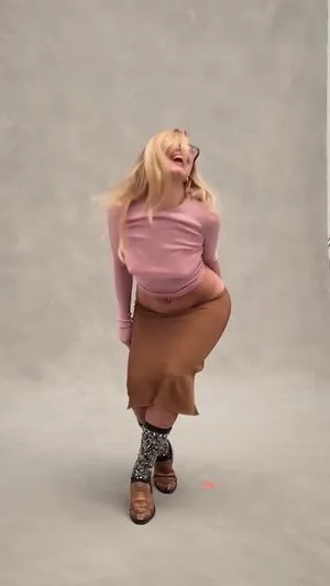 Addison Rae OnlyFans Leaked Free Thumbnail Picture - #x8gzQ50a7N