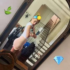 Addison Rae OnlyFans Leaked Free Thumbnail Picture - #xxgZUnW5nn