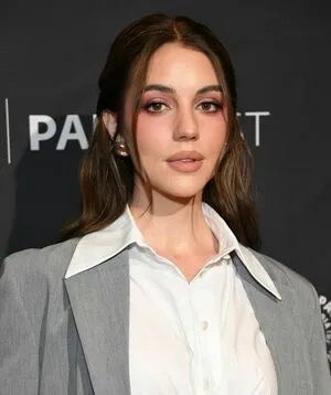 Adelaide Kane OnlyFans Leaked Free Thumbnail Picture - #UHgp93Jbso