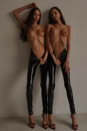 Adelalinka Twins OnlyFans Leaked Free Thumbnail Picture - #IoUkyzHEea