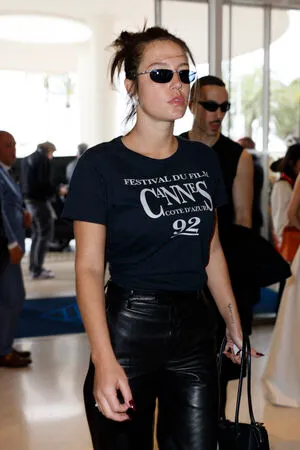 Adele Exarchopoulos OnlyFans Leaked Free Thumbnail Picture - #59FesXkWv5