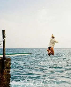 Adele Exarchopoulos OnlyFans Leaked Free Thumbnail Picture - #QMJUZ6JEa2