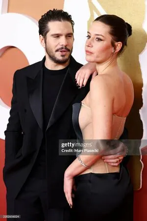 Adele Exarchopoulos OnlyFans Leaked Free Thumbnail Picture - #abZTvO4J55