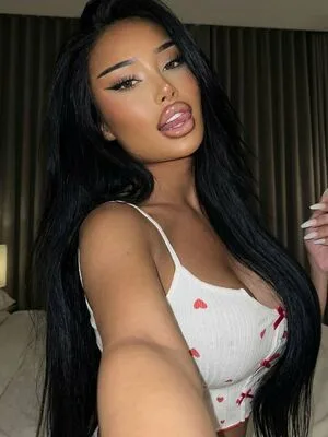 Adele Grisoni OnlyFans Leaked Free Thumbnail Picture - #q2R3Q8H4el