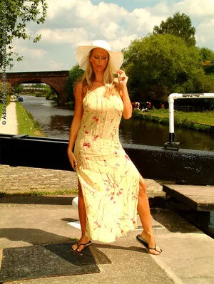 Adele Stephens OnlyFans Leaked Free Thumbnail Picture - #WYLGXSwJSw