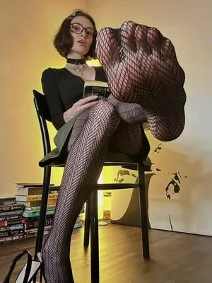 Adelemoor OnlyFans Leaked Free Thumbnail Picture - #LdmLQ7nknI