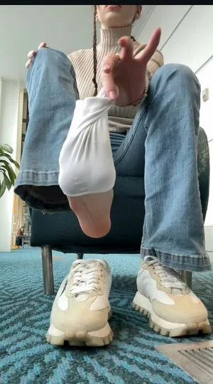 Adelemoor OnlyFans Leaked Free Thumbnail Picture - #x93nSZW572