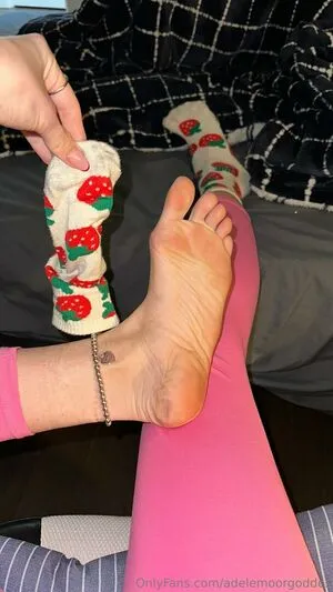 Adelemoorgoddes OnlyFans Leaked Free Thumbnail Picture - #FgwToi3Snj