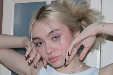 Adelewilson OnlyFans Leaked Free Thumbnail Picture - #8RPMes9Pdd