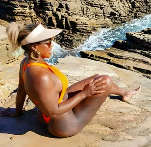 Adelia Soares OnlyFans Leaked Free Thumbnail Picture - #5tCVslcadm