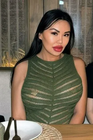 Adelinelux OnlyFans Leaked Free Thumbnail Picture - #LF4u2gND4T