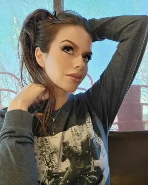 Adelinesofficial OnlyFans Leaked Free Thumbnail Picture - #7lVphE2SEg