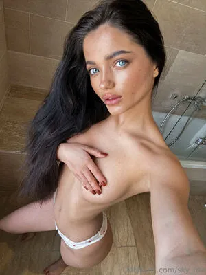 Adelka T OnlyFans Leaked Free Thumbnail Picture - #cDPQ0QGeXi