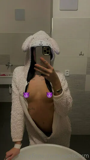 Adelkaxm OnlyFans Leaked Free Thumbnail Picture - #YOGDXpESAL