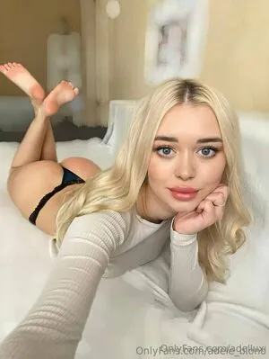 Adellux OnlyFans Leaked Free Thumbnail Picture - #8uD6HfJboS
