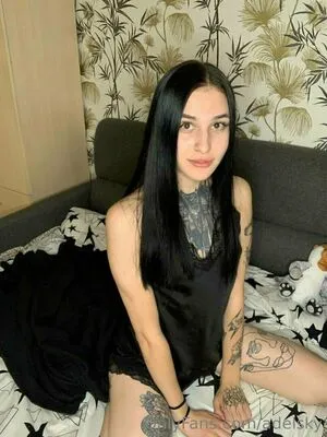 Adelsky OnlyFans Leaked Free Thumbnail Picture - #HC2CBxlg37